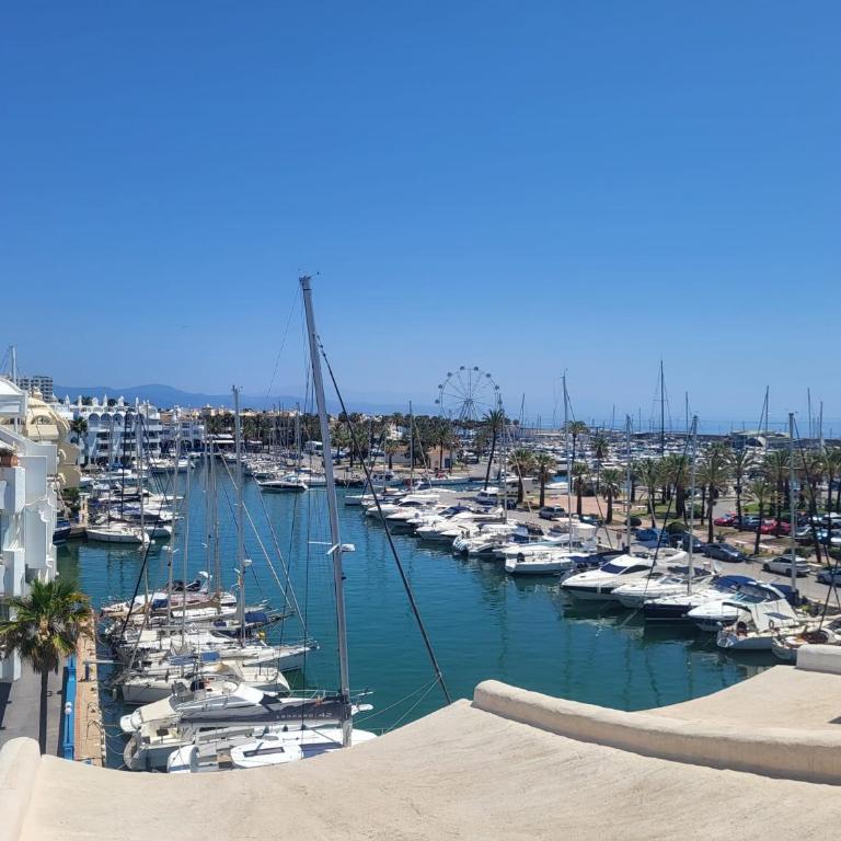 Puerto Marina Playa - Two-Bedroom Apartment - 31
