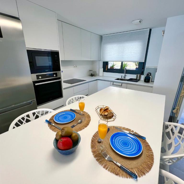 Cona Marina Luxury - Three-Bedroom Apartment - 8