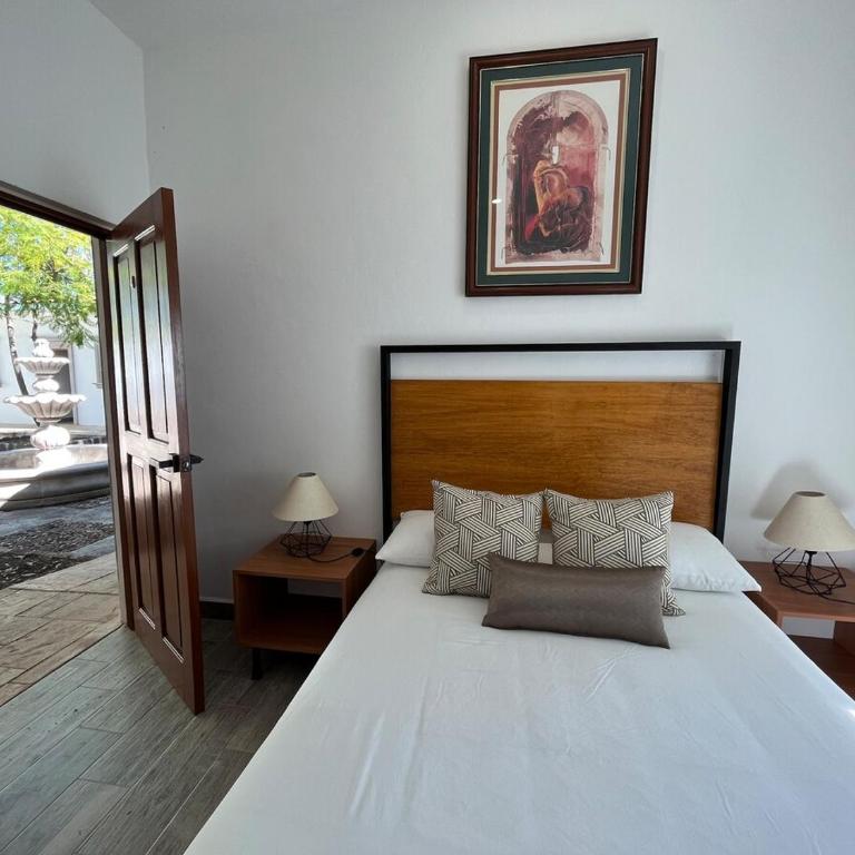 Casa Marroquín in San Miguel de Allende - Five-Bedroom House - 1