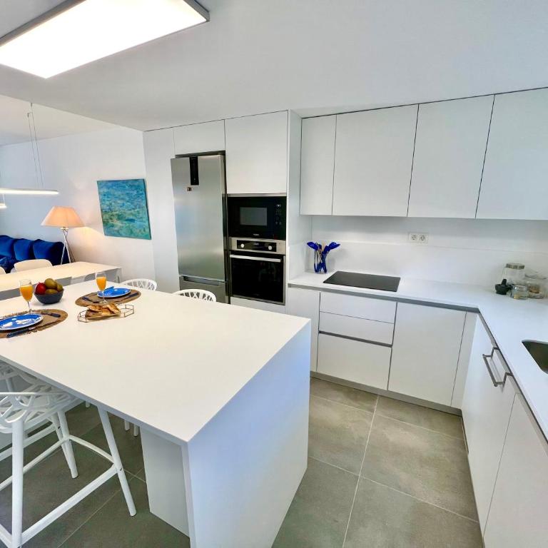 Cona Marina Luxury - Three-Bedroom Apartment - 19