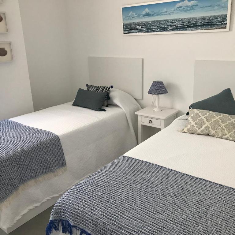 Cona Marina Luxury - Three-Bedroom Apartment - 26