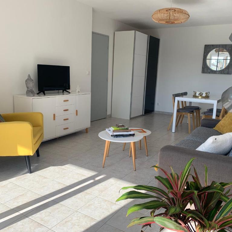 Grand T2 Pointe Rouge plage - Apartamento de 1 dormitorio - 15