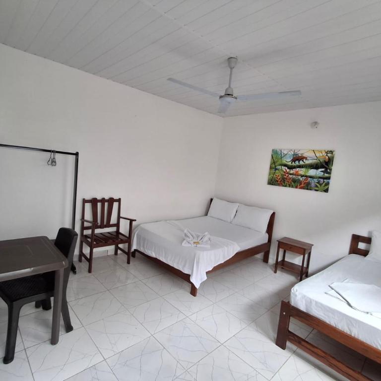 Heliconias Hotel - Habitación Deluxe (2 adultos + 1 niño) - 3