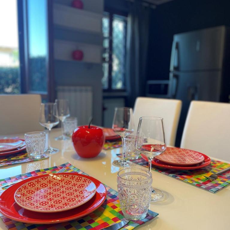 Casa Magenta Giardino Privato e Piscina nel Borgo - Appartamento - 13