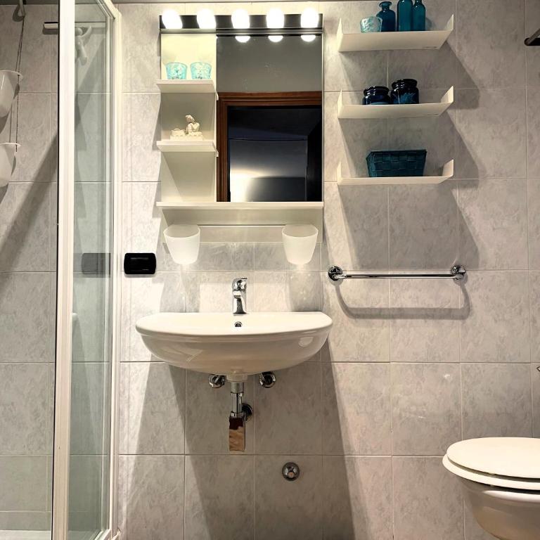 Casa Magenta Giardino Privato e Piscina nel Borgo - Appartamento - 54