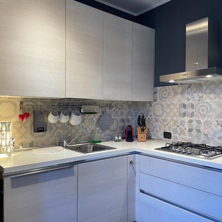 Casa Magenta Giardino Privato e Piscina nel Borgo - Appartamento - 6
