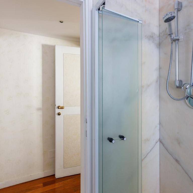 Dimora Alberoni Sauna, Parcheggio Gratis, Centro - Appartamento Superior con 2 Camere da Letto - 9