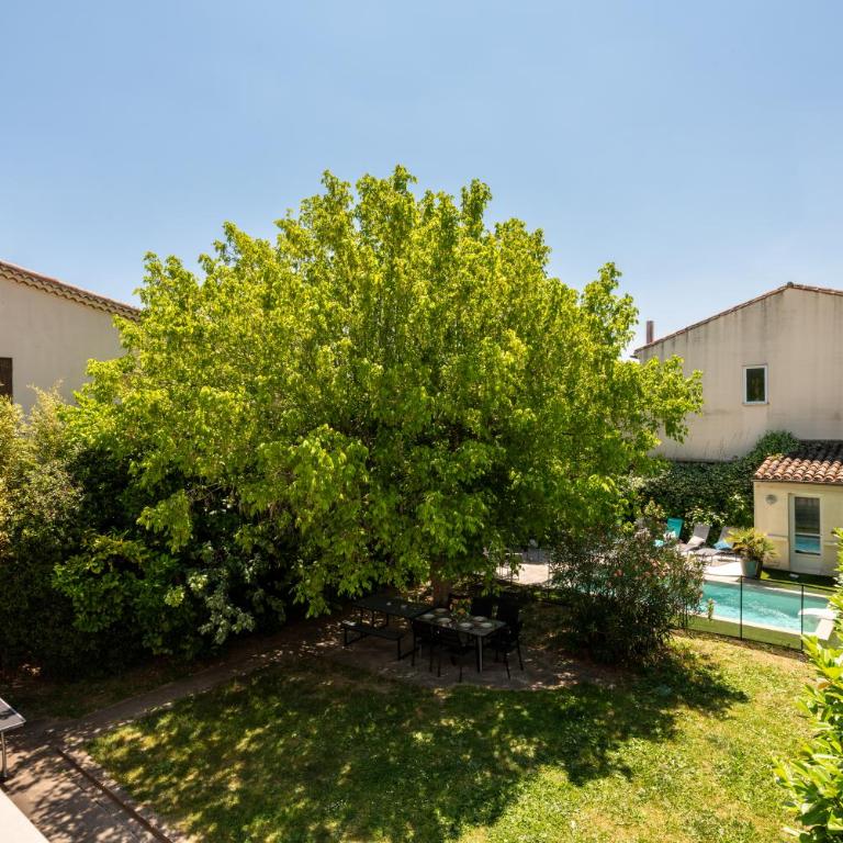 Big House - Parking Privée - Piscine - Wifi - tout équipée - Villa - 54