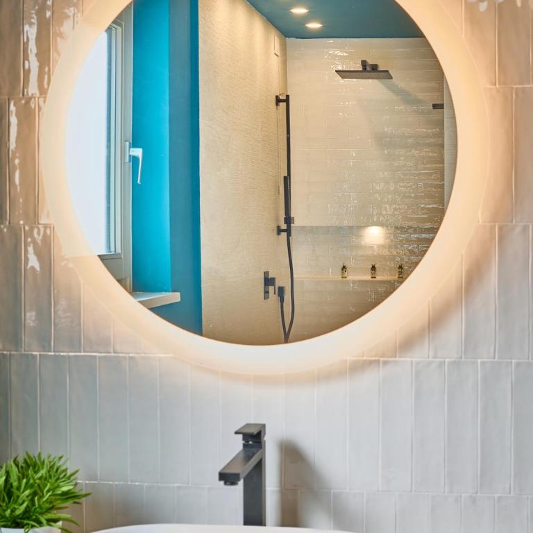 Le Bouganville Rooms Suites and Apartments - Suite con Vista Mare - 1