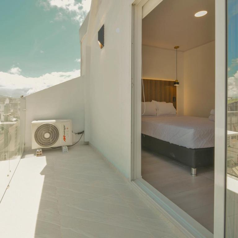 Hotel Blu Sai - Habitación Doble con balcón - 5