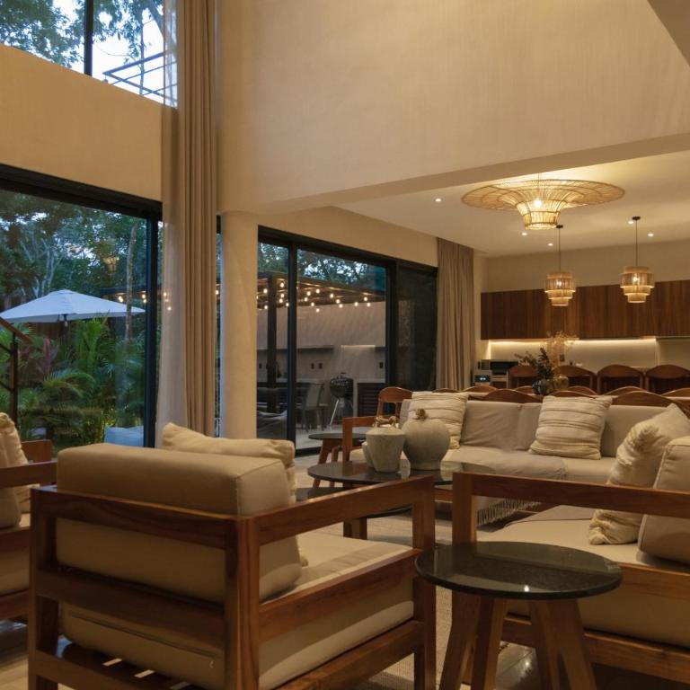 Casa LAAK, luxury villa, 5 br, 7 bt, heated pool - Villa - 4