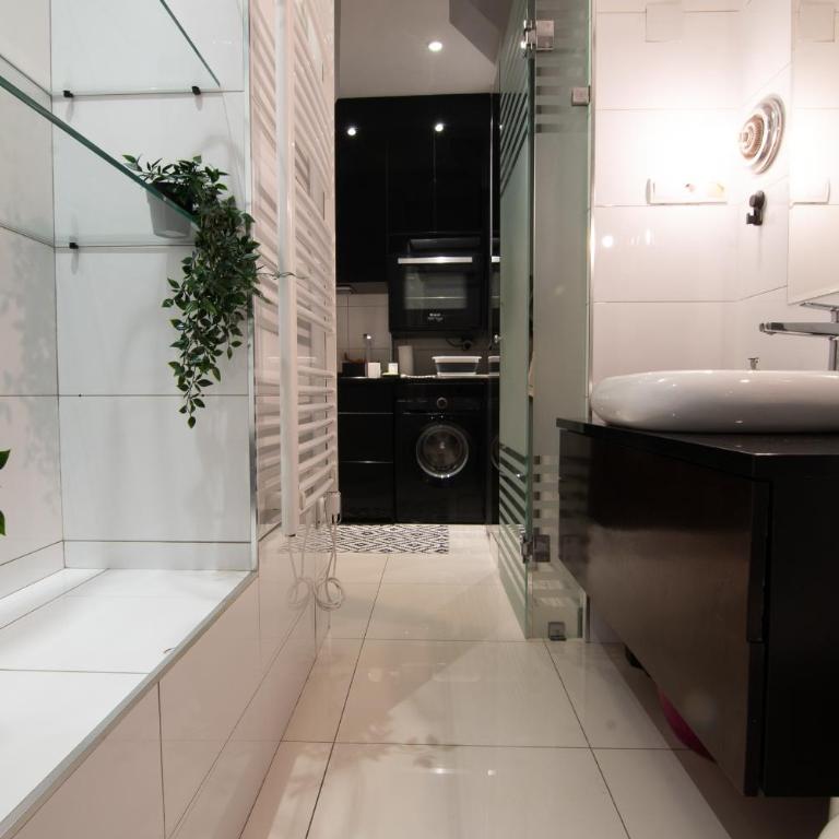 Astra Apartment - One-Bedroom Apartment - 23