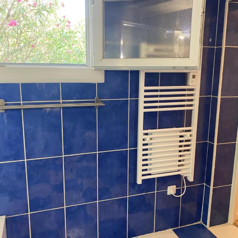 Le Mazet de la Sauvagine - Three-Bedroom House - 17