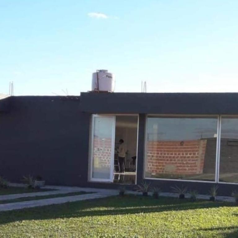 Hermosa Casa Alquiler Temporario - Casa de 2 dormitorios - 1