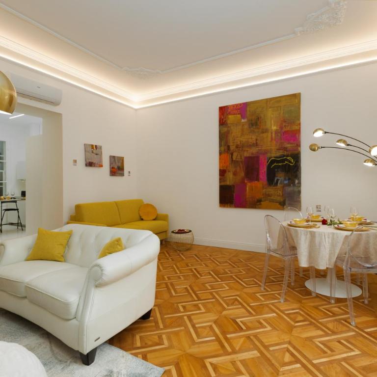 Jonathan Luxury Apartment Trieste Station - Appartamento con 2 Camere da Letto - 13
