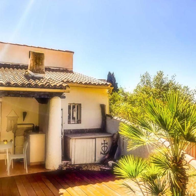 Le Mazet de la Sauvagine - Three-Bedroom House - 24
