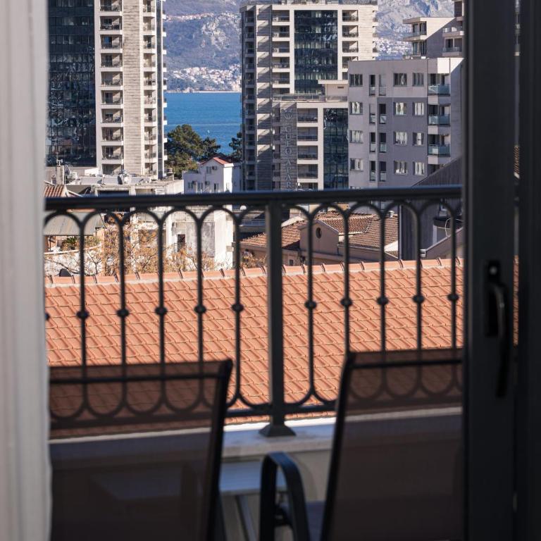 Hotel Pima Budva - Studio sa Balkonom - 8