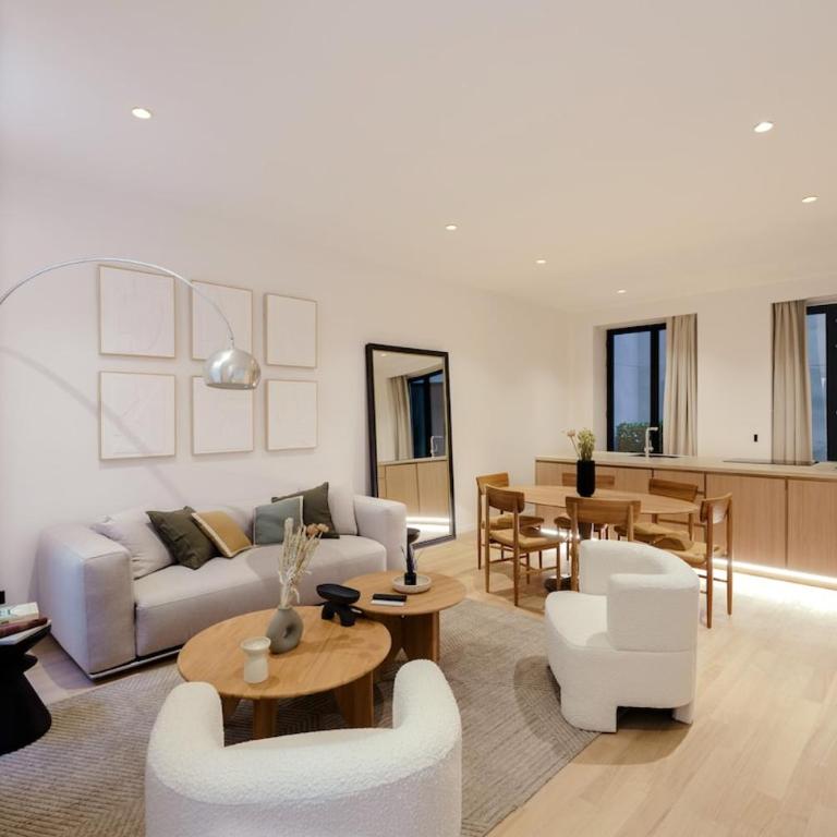 Large and Calm 2BR Apt with AC & Patio - Appartement 2 Chambres - 1