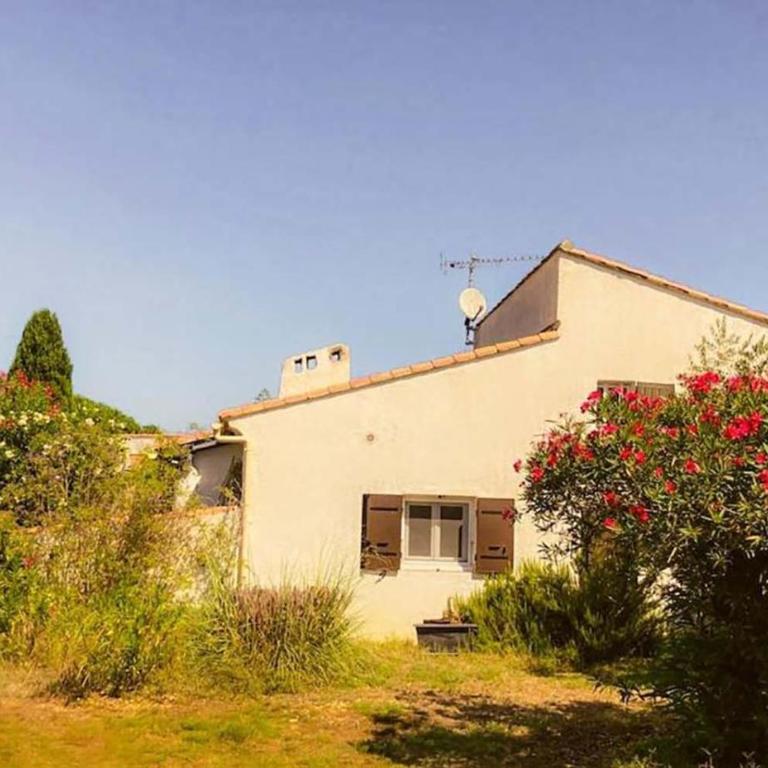 Le Mazet de la Sauvagine - Three-Bedroom House - 23