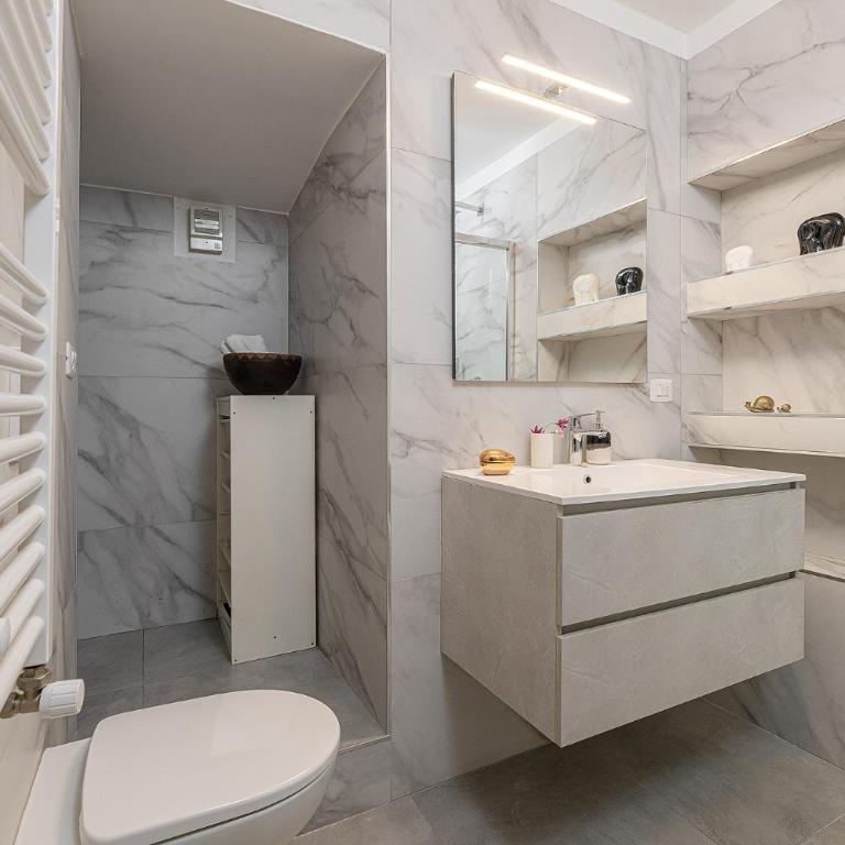 Ethnic-chic, a due passi dal Duomo! - Appartamento con 1 Camera da Letto - 16