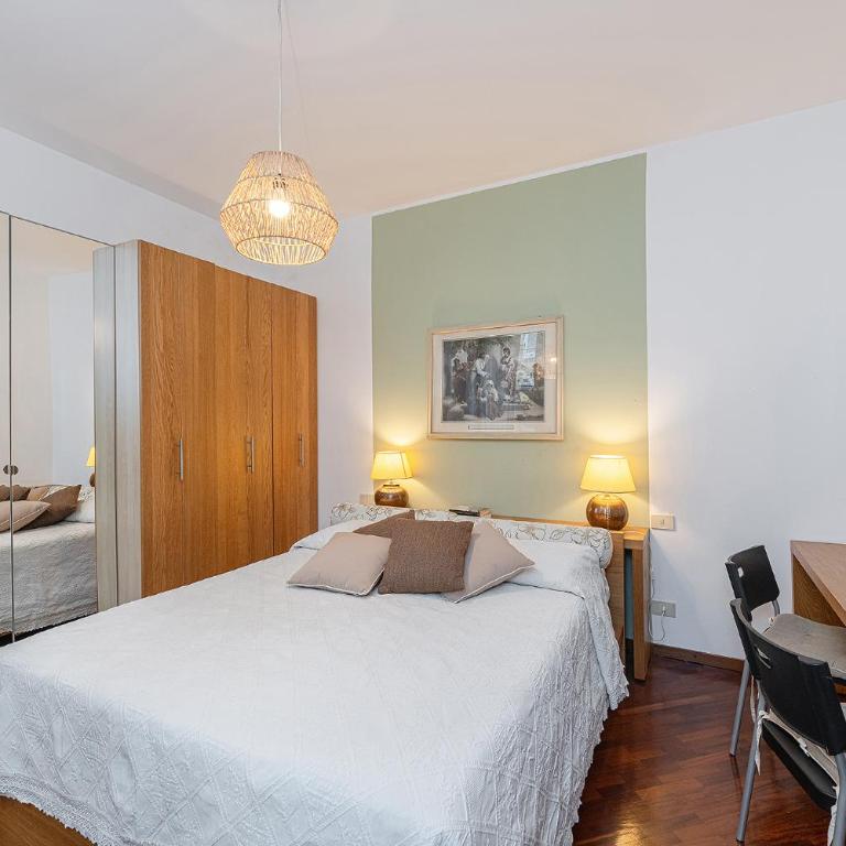 Ethnic-chic, a due passi dal Duomo! - Appartamento con 1 Camera da Letto - 4
