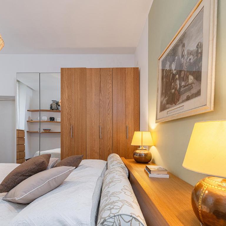 Ethnic-chic, a due passi dal Duomo! - Appartamento con 1 Camera da Letto - 27
