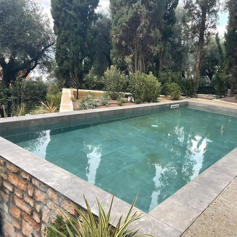 Villa Inessa - Ferienwohnung am Gardasee in Torri del Benaco mit Pool & Seeblick - One-Bedroom Apartment - 4