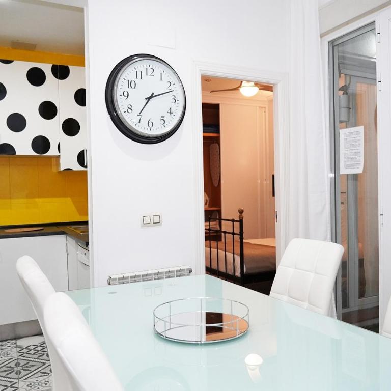 Chueca Gran Vía - One-Bedroom Apartment - 11
