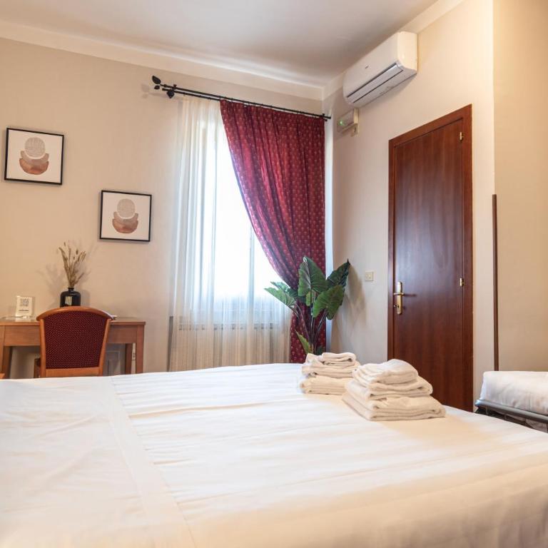 Sottoassisi - Guest House - Comfort Quadruple Room - 12