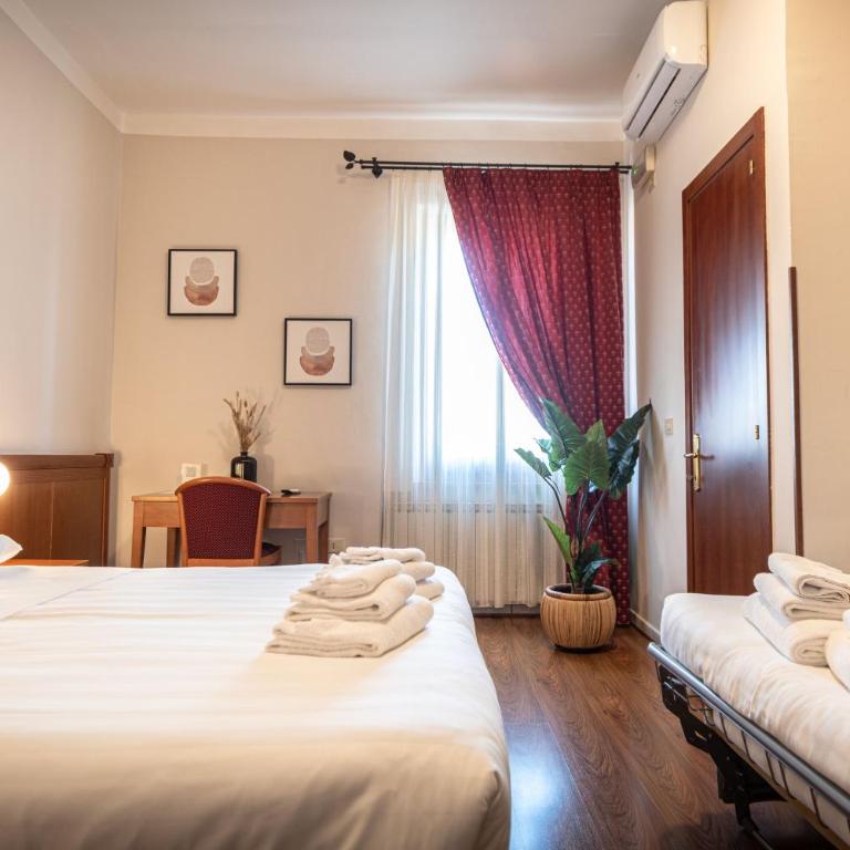 Sottoassisi - Guest House - Comfort Quadruple Room - 4