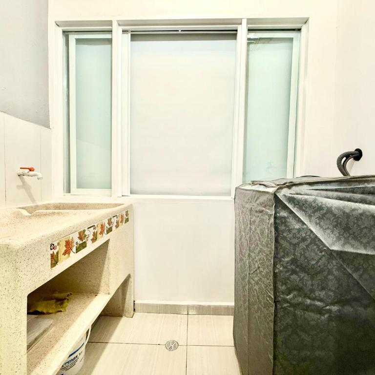 apartamento tranquilo y bien ubicado - Apartamento de 2 dormitorios - 5