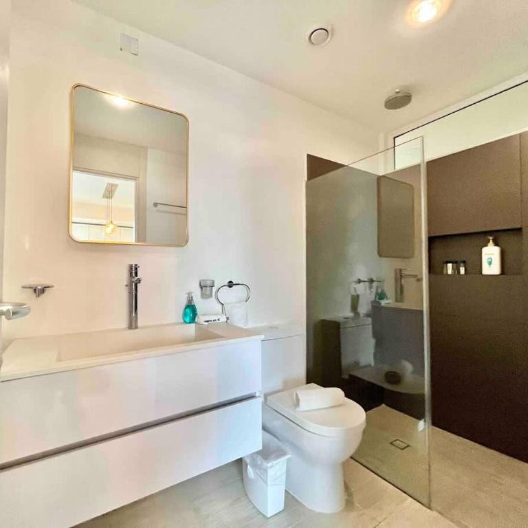 A pasos de la playa | Apartamento elegante en la Quinta Avenida con piscina en la azotea - Apartamento - 24