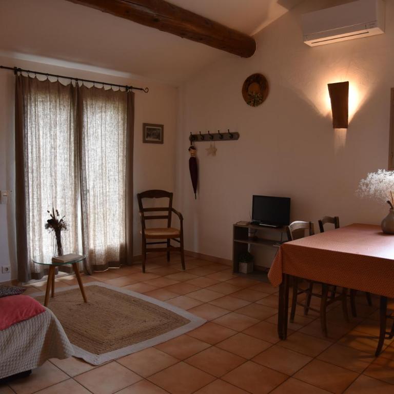 Les Mazets de Pascale - Gîte (4 Adultes) - 10