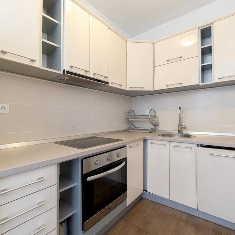 Katarina17 - Two-Bedroom Apartment - 7