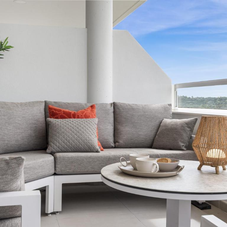 VIVI Homes - Buena Vida Family apartment with views, Pool & Gym - Apartment with View - 8