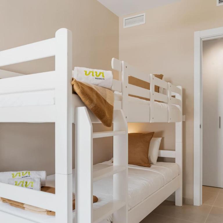 VIVI Homes - Buena Vida Family apartment with views, Pool & Gym - Apartment with View - 19