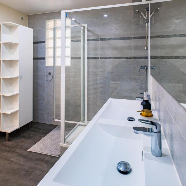 Appartement Moderne Notre-Dame de Paris - Appartamento con 1 Camera da Letto - 8