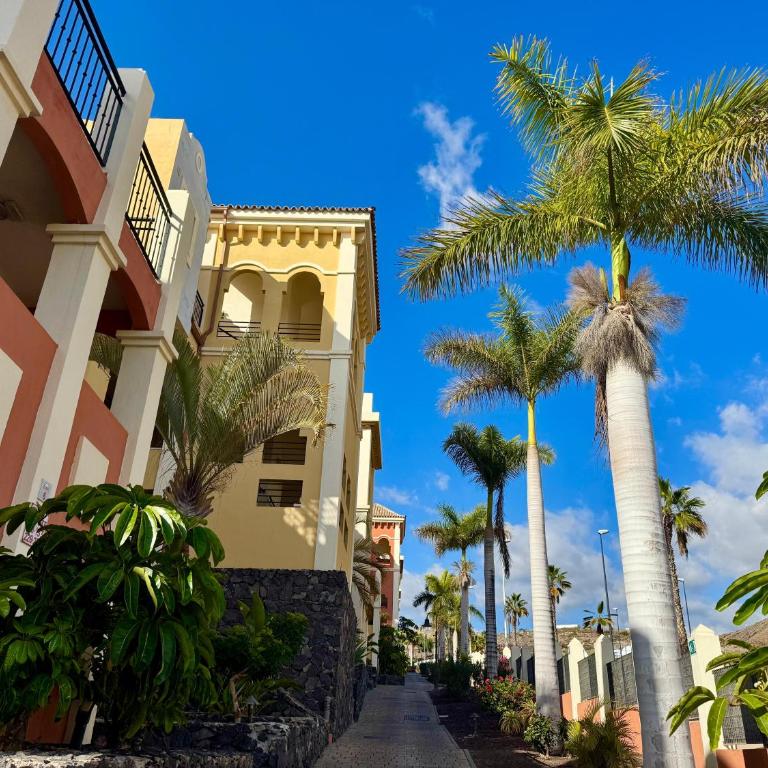 Prime Las Americas Getaway - Apartment with Huge Private Terrace & Pool Access - Apartamento de 1 dormitorio con balcón y vistas al mar - 33