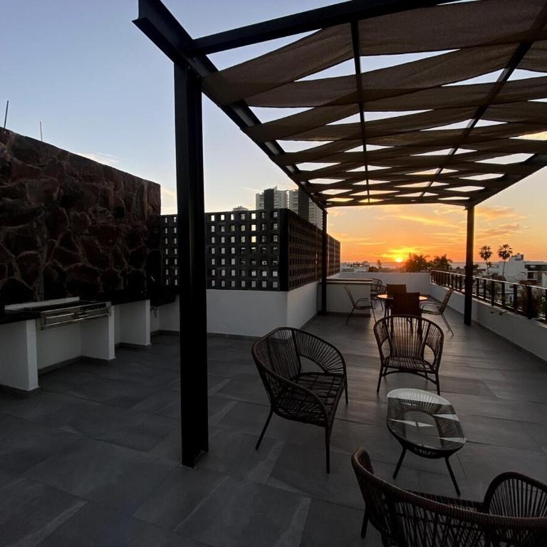 few steps from the beach, at golden zone - Three-Bedroom Apartment - 5