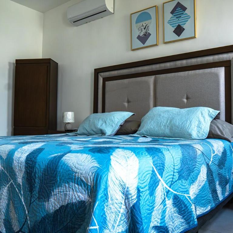 few steps from the beach, at golden zone - Three-Bedroom Apartment - 98