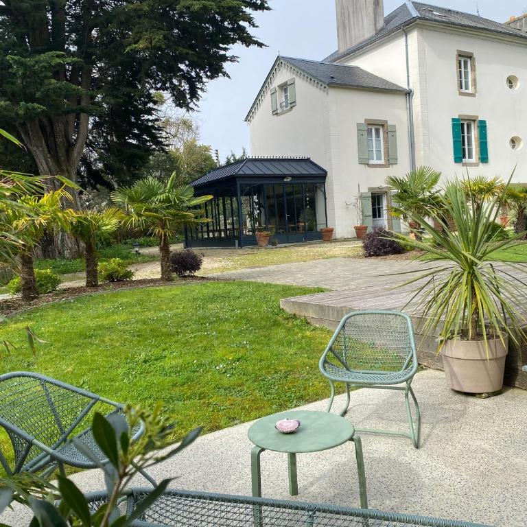Chambre d'hôtes Les Îles Vagabondes - Chambre Familiale avec Terrasse - 3