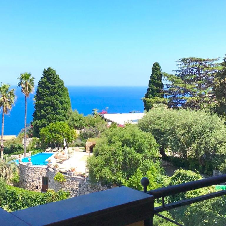 PANORAMIC RESIDENCE TAORMINA SeaView Apartment Pool - Apartment with Sea View - 17