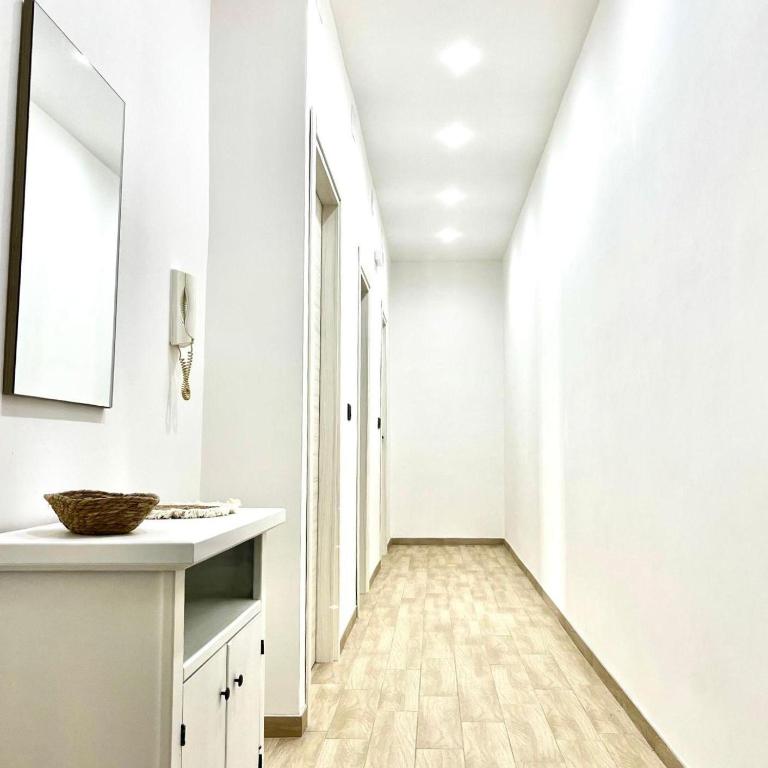 Casa di Nonna Nunzia - Piazza Carlo III - Casa con 1 Camera da Letto - 8