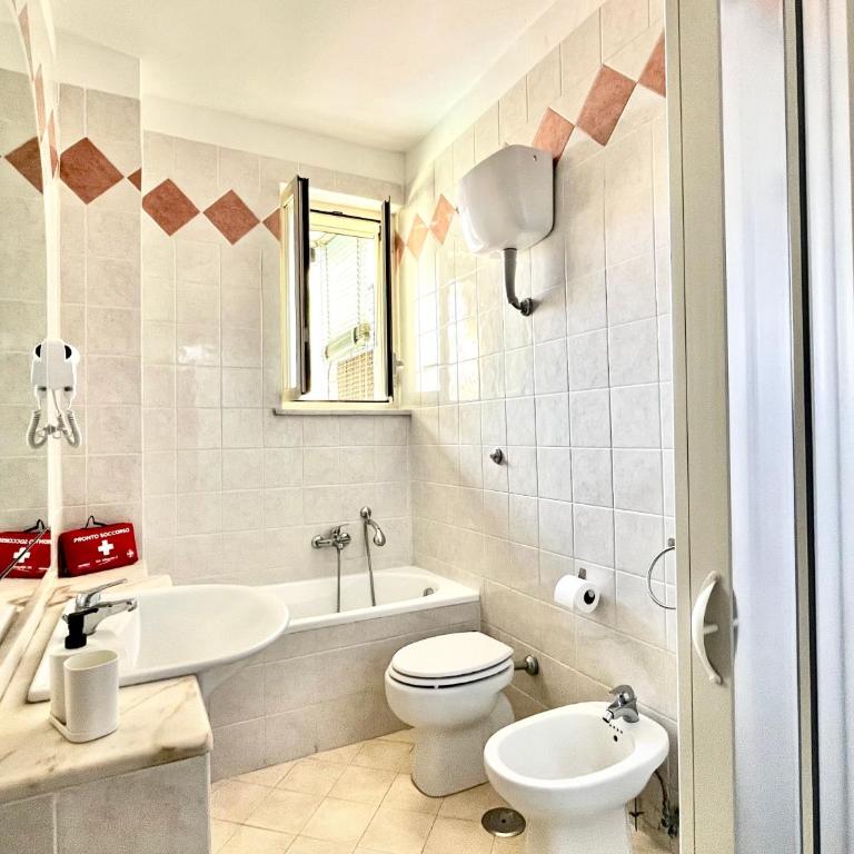 Casa di Nonna Nunzia - Piazza Carlo III - Casa con 1 Camera da Letto - 6