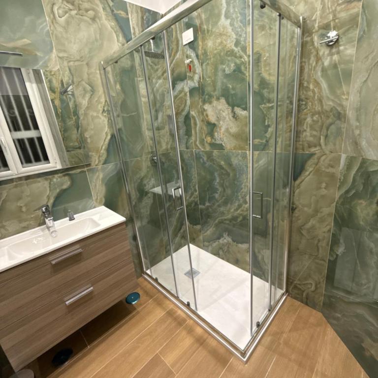 Il regno di portacapuana - Camera Quadrupla con Bagno Privato - 4