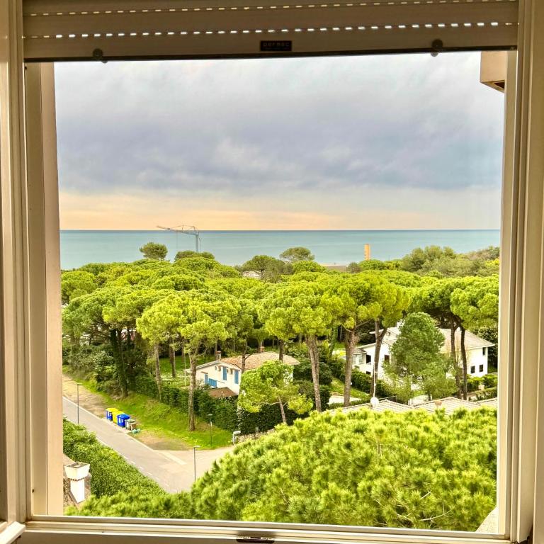 Apartment with stunning sea view - Wi-Fi, free parking, large terrace and comfort - Two-Bedroom Apartment - 14