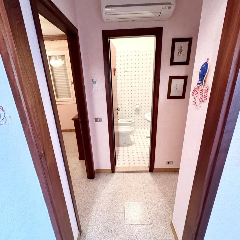 Apartment with stunning sea view - Wi-Fi, free parking, large terrace and comfort - Two-Bedroom Apartment - 23