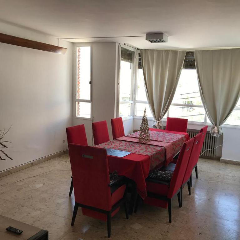 Edelweiss, amplio departamento - Apartamento - 3