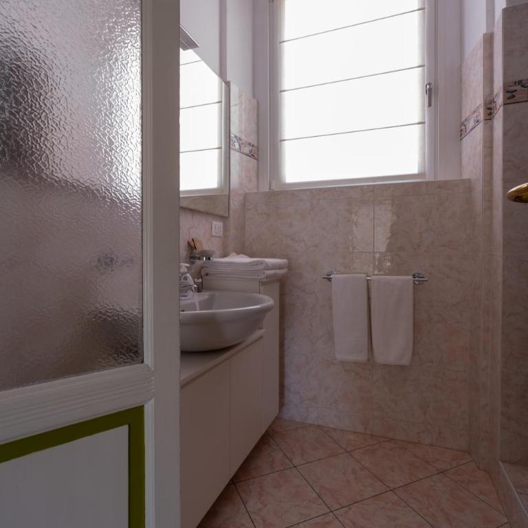 Residenza Cece' - Appartamento con Vista Lago - 24