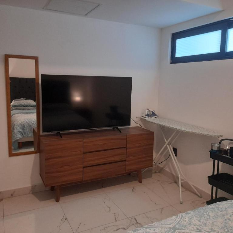 Departamento con Gran Vista - Two-Bedroom Apartment - 7
